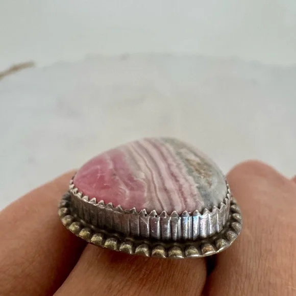 GORGEOUS Montana Rhodochrosite Ring - Picture 4 of 7